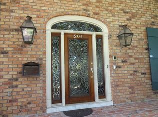 204 Timberlane Rd, Gretna, LA 70056