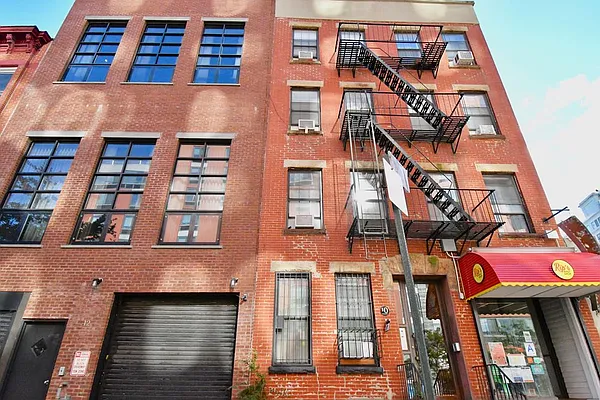 Rented by Brick&Mortar | media 13