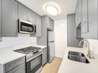 844 5th St APT I, Santa Monica, CA 90403