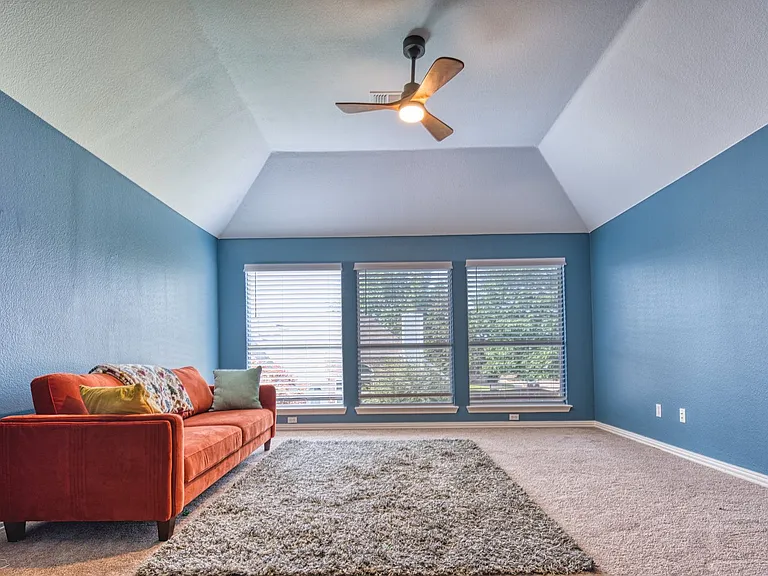 5513 Amber Way — Photo 29