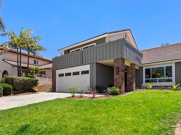 2nd image of 3975 Catamarca Dr