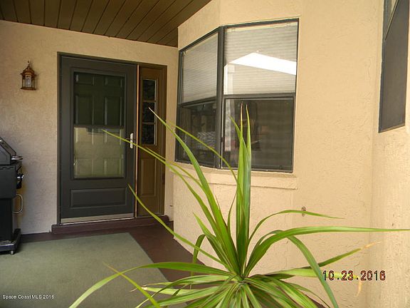 4th image of 3655 Sawgrass Dr #C