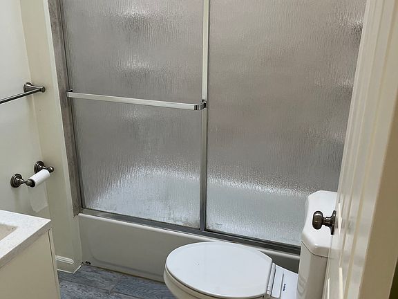 4th image of 139 N Kingston St APT 4