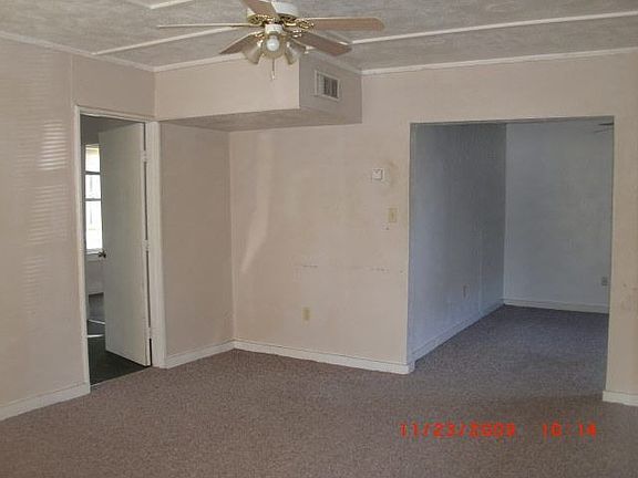 3rd image of 4152 Highland Ave