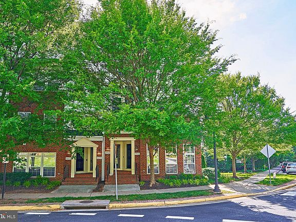 2nd image of 14466 Village High St