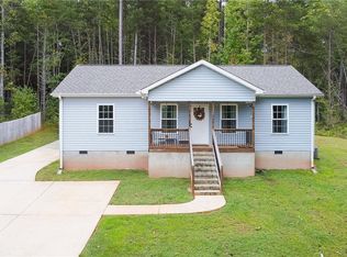 530 Edens Rd, Pickens, SC 29671