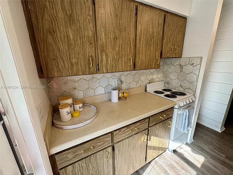 5100 Rilma Ave #0 — Photo 3