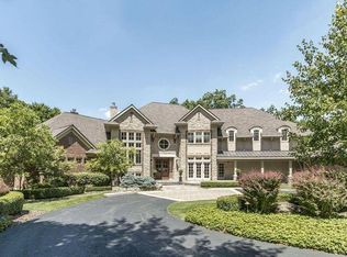 1988 Woodlands Pl, Powell, OH