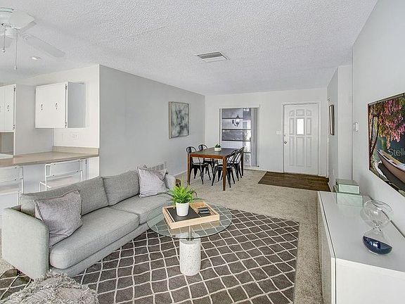 2nd image of 4456 Great Lakes Dr N