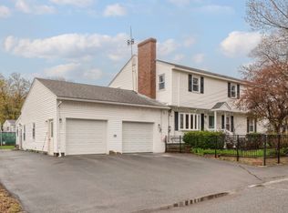 50 Kenniston St, Leominster, MA 01453