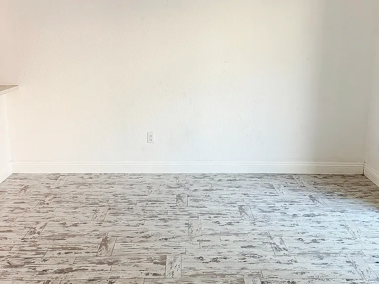 8167 Vineyard Ave #117 — Photo 7