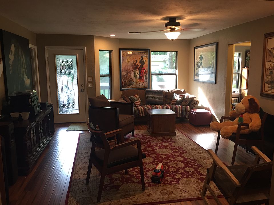 1st image of 1755 Brookside Blvd
