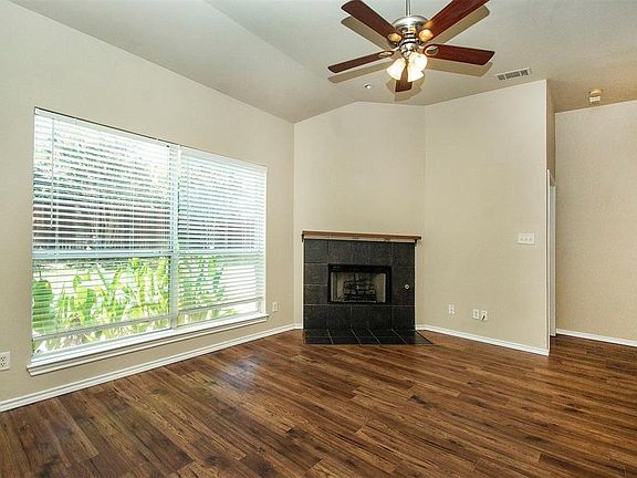 5th image of 4717 Ericksen Dr