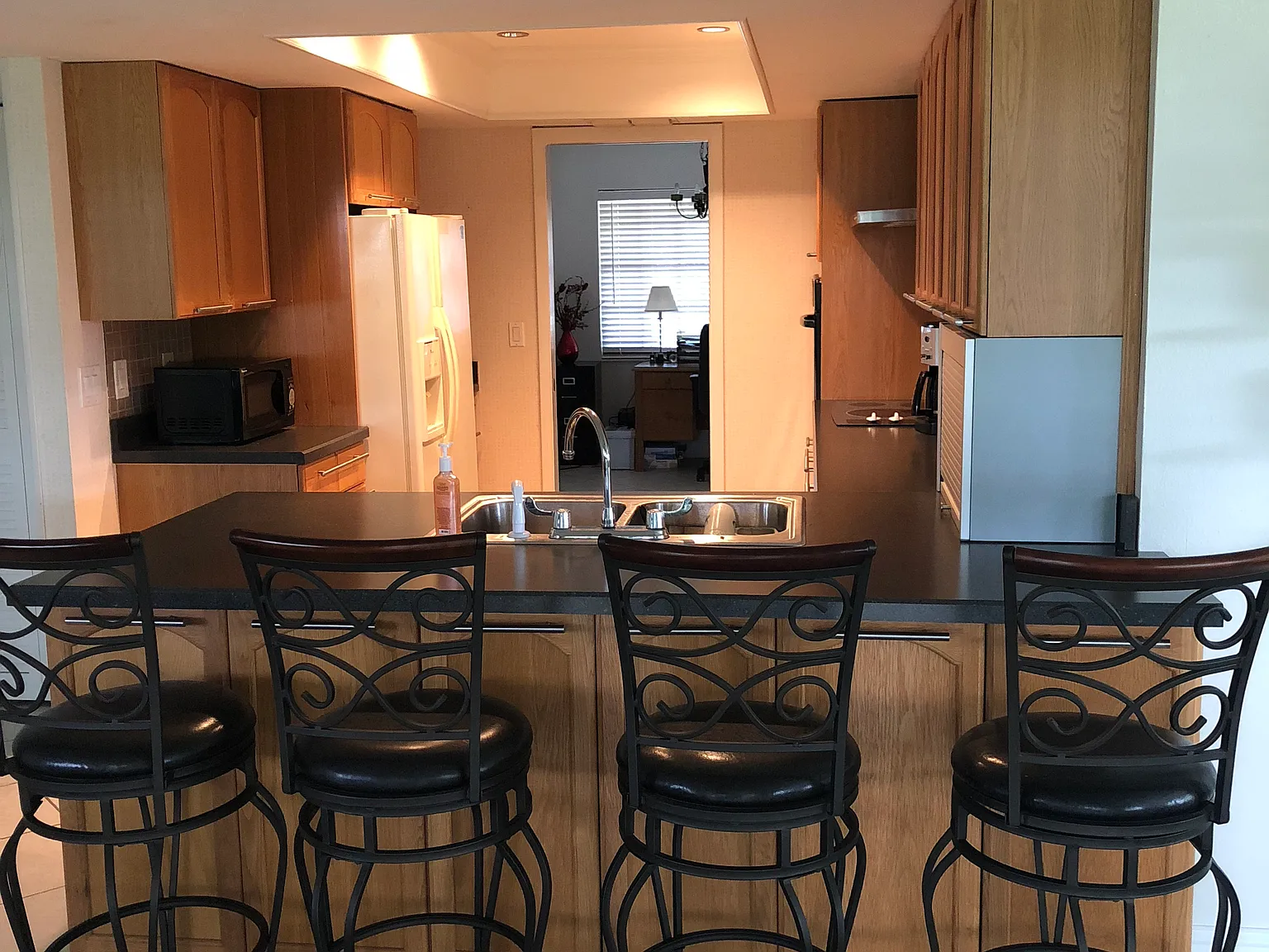 2 bed, 1780 sqft, $1,995 — Photo 2