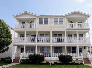 219 40th St S, Brigantine, NJ 08203