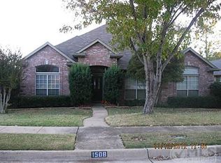 1508 Brisbane Dr, Carrollton, TX 75007