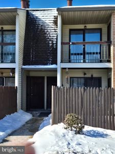 23 Lancaster Est, Mount Joy, PA, 17552