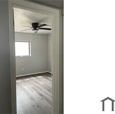 712 SW 70th Ter — Photo 6
