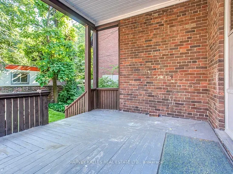 169 Balmoral Ave — Photo 24