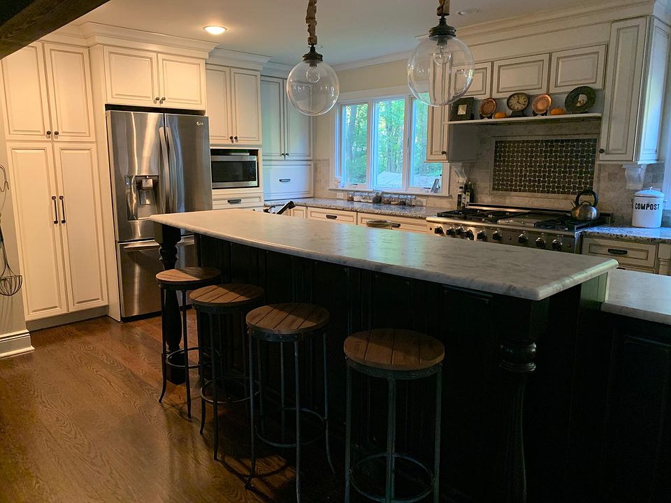 40 Sturbridge Ln, Trumbull, CT 06611 Zillow