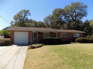 6275 Winona Dr, Pensacola, FL 32504