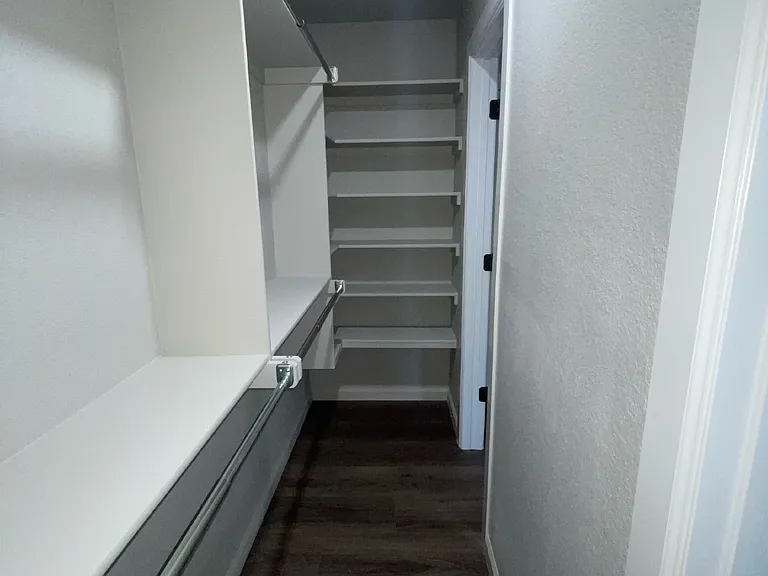 4400 Hemingway Dr #115 — Photo 34
