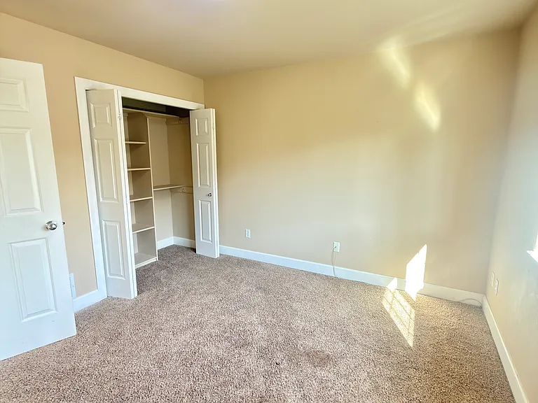 15913 Bridgeview Dr — Photo 22