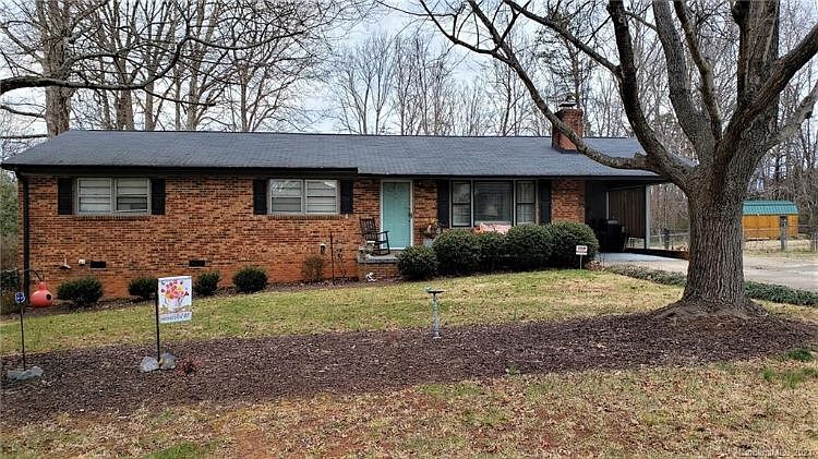 1st image of 4213 Dawnwood Dr
