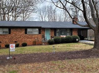 4213 Dawnwood Dr, Gastonia, NC 28056