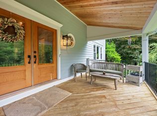 173 Newtown Tpke, Weston, CT 06883
