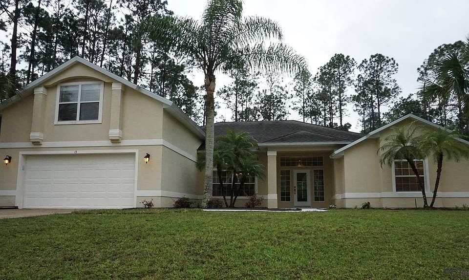 1st image of 13 Essex Ln