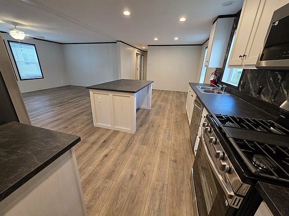 5th image of 8650 Vail Ct #186