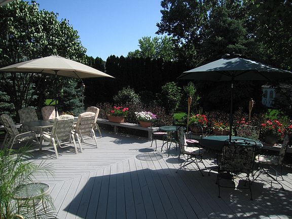 Entertainment size deck!
