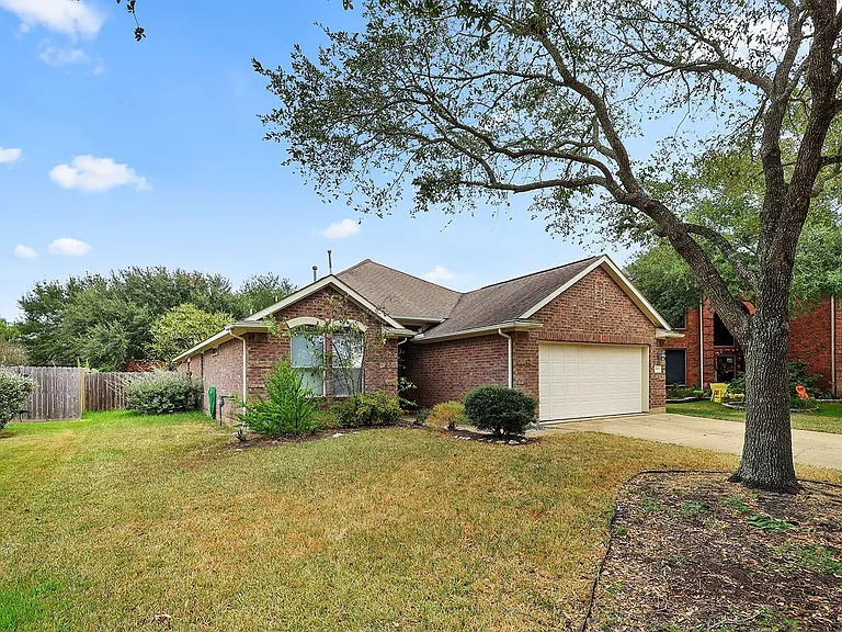 25910 N Lakefair Dr — Photo 45