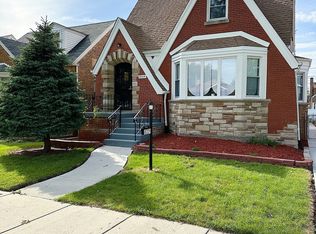 8004 S Fairfield Ave, Chicago, IL
