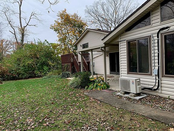 5th image of 2631 Oak Park Ave