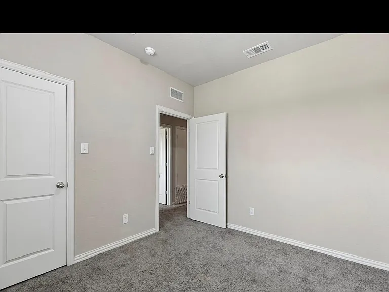 3121 Solana Cir — Photo 20