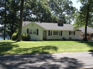 150 Berkshire Ave, Southwick, MA 01077