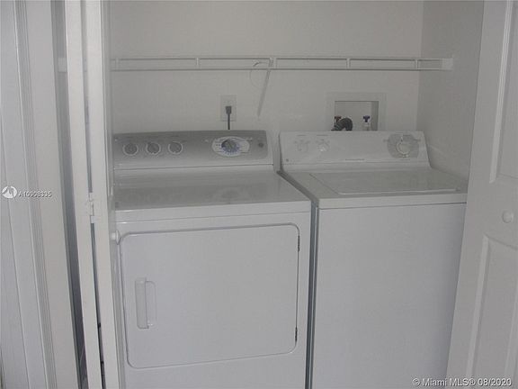 5th image of 825 Nw 208th Cir #825