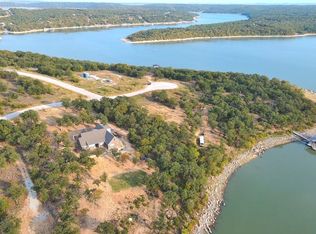 422 Sunset Bay Dr, Chico, TX 76431