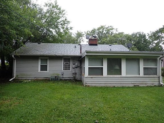 2nd image of 244 Mantua St