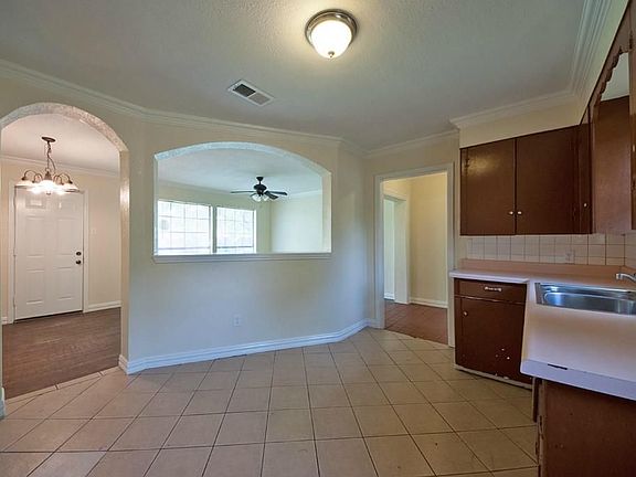 3rd image of 2373 San Marcus Ave