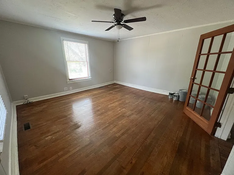 134 Herman St — Photo 4