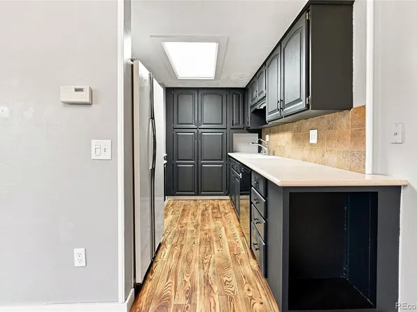 1957 W 102nd Avenue, Thornton, CO 80260