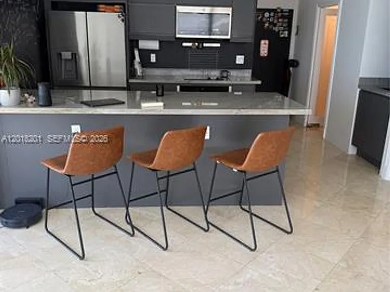 5750 Collins Ave #9K — Photo 3