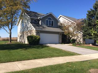 17600 Pheasant Dr, Tinley Park, IL