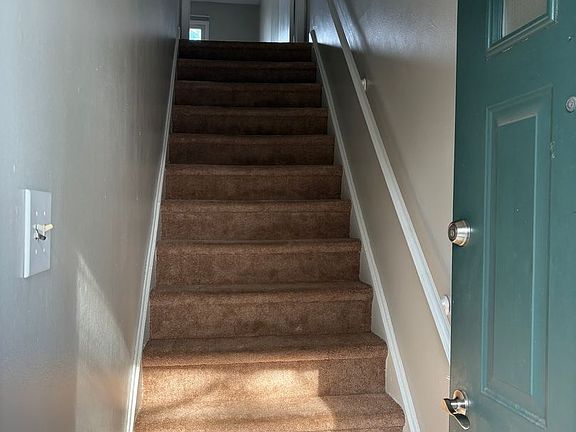 4th image of 1701 S Albert St #1705-08