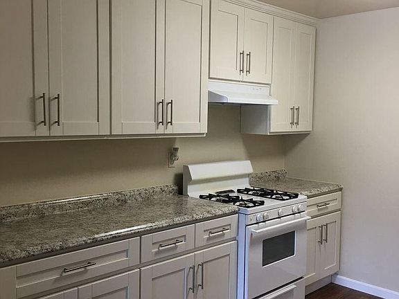 5th image of 87 Th St #1