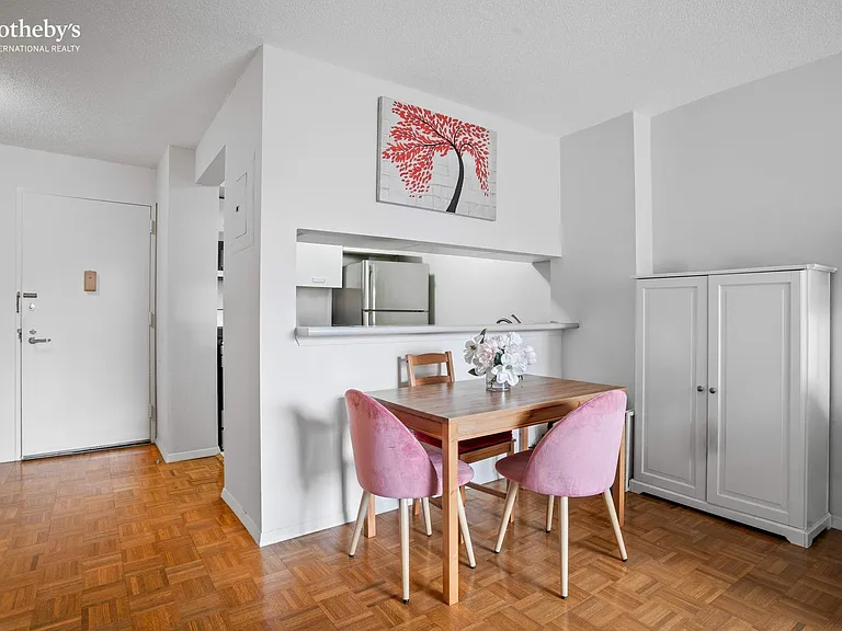 2 S End Ave #8W — Photo 8