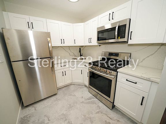 3rd image of 31-16 31st St #4RR